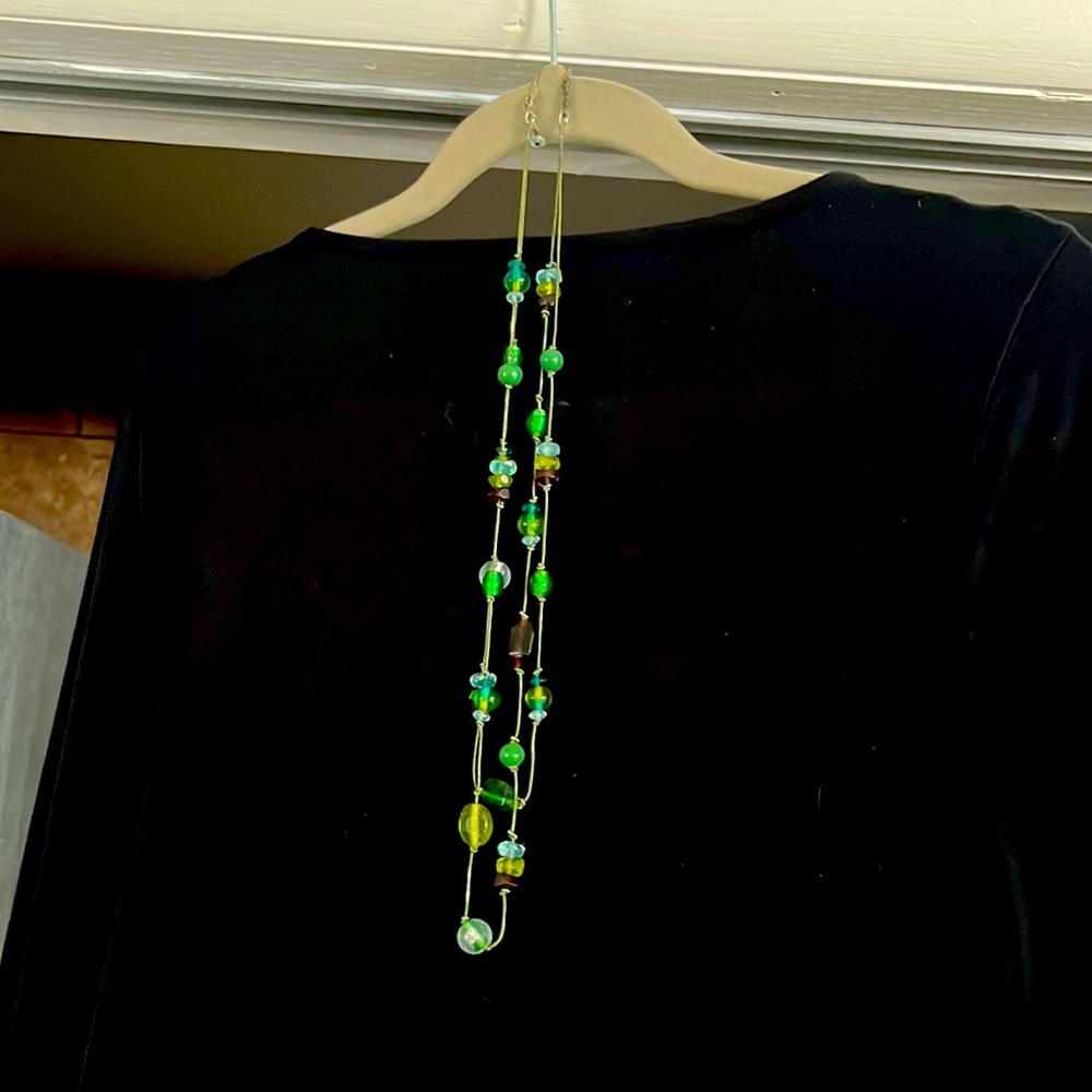 Women’s two strand glass bead necklace in green
